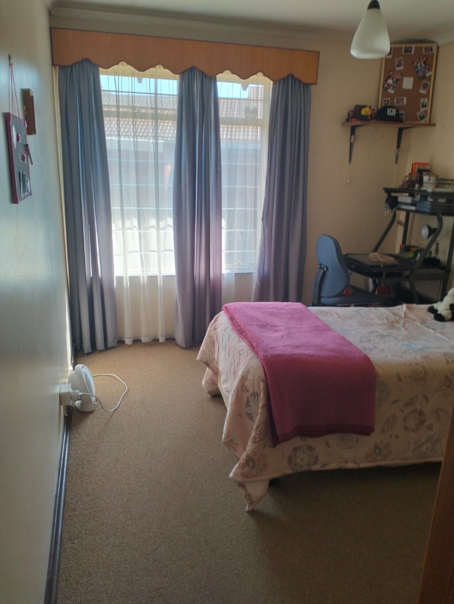 4 Bedroom Property for Sale in Sasolburg Ext 10 Free State